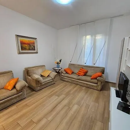 Apartmán Casa Elianto *